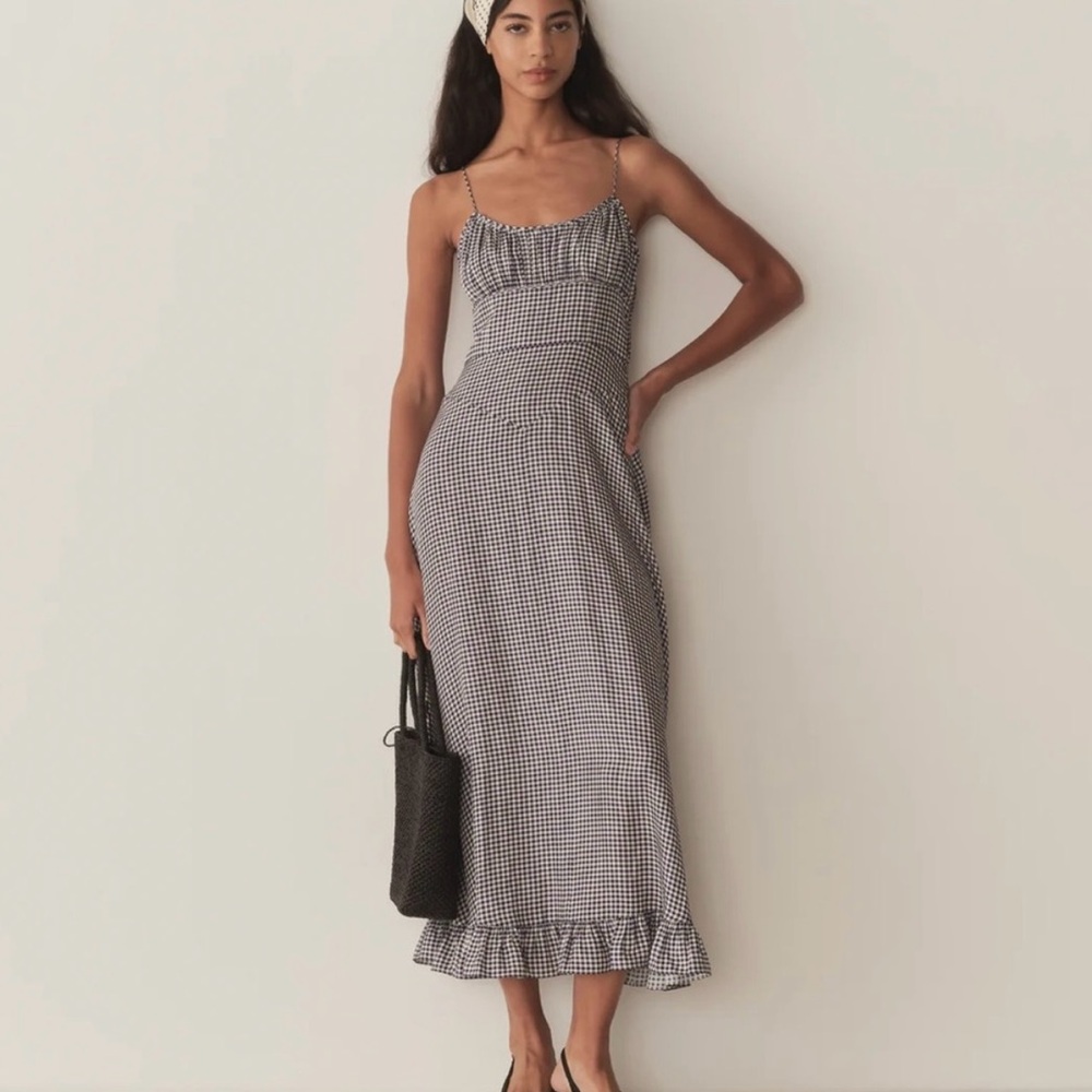 ROSARIA DRESS DOEN